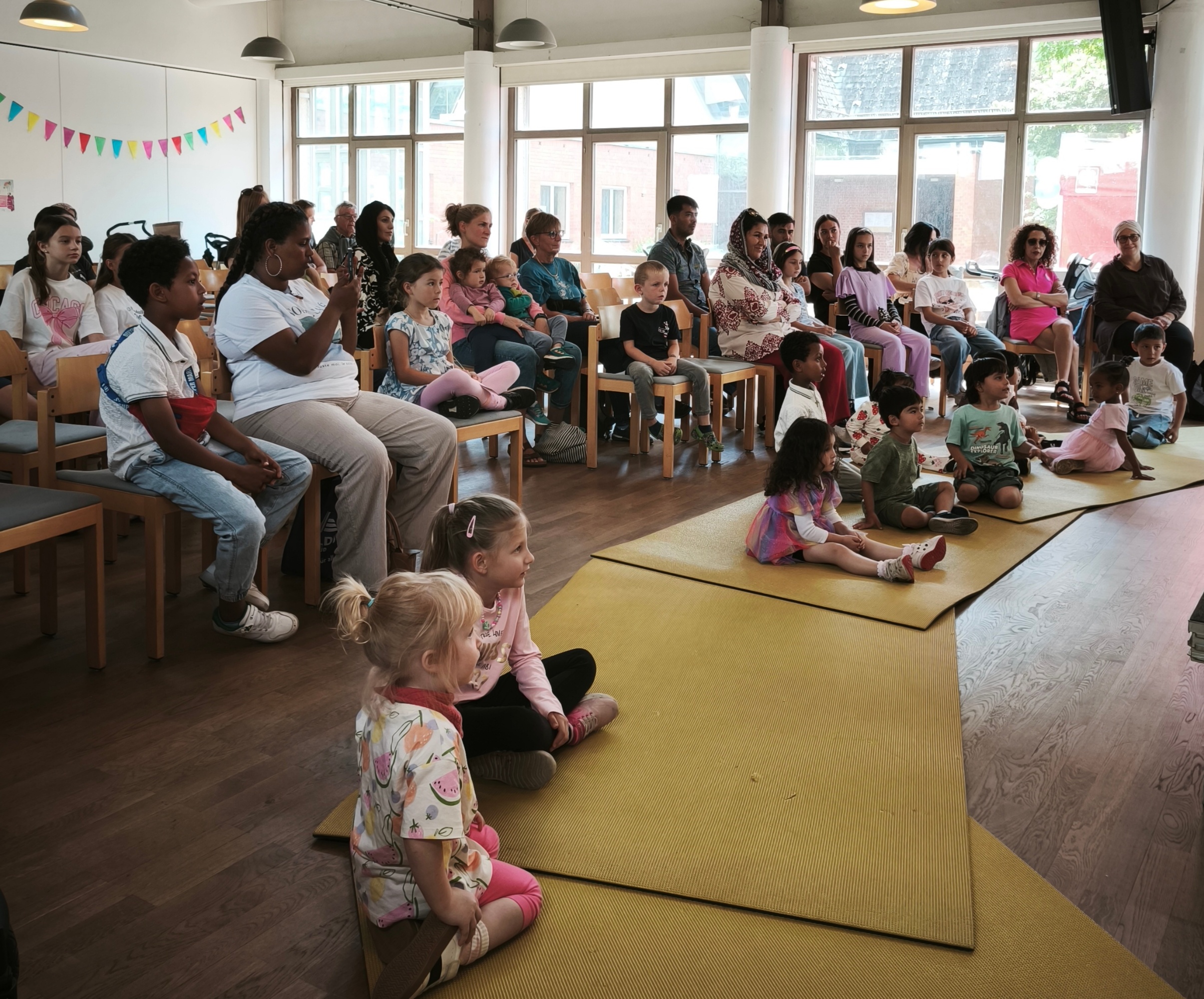 Die kleinen und großen Besucher und Besucherinnen